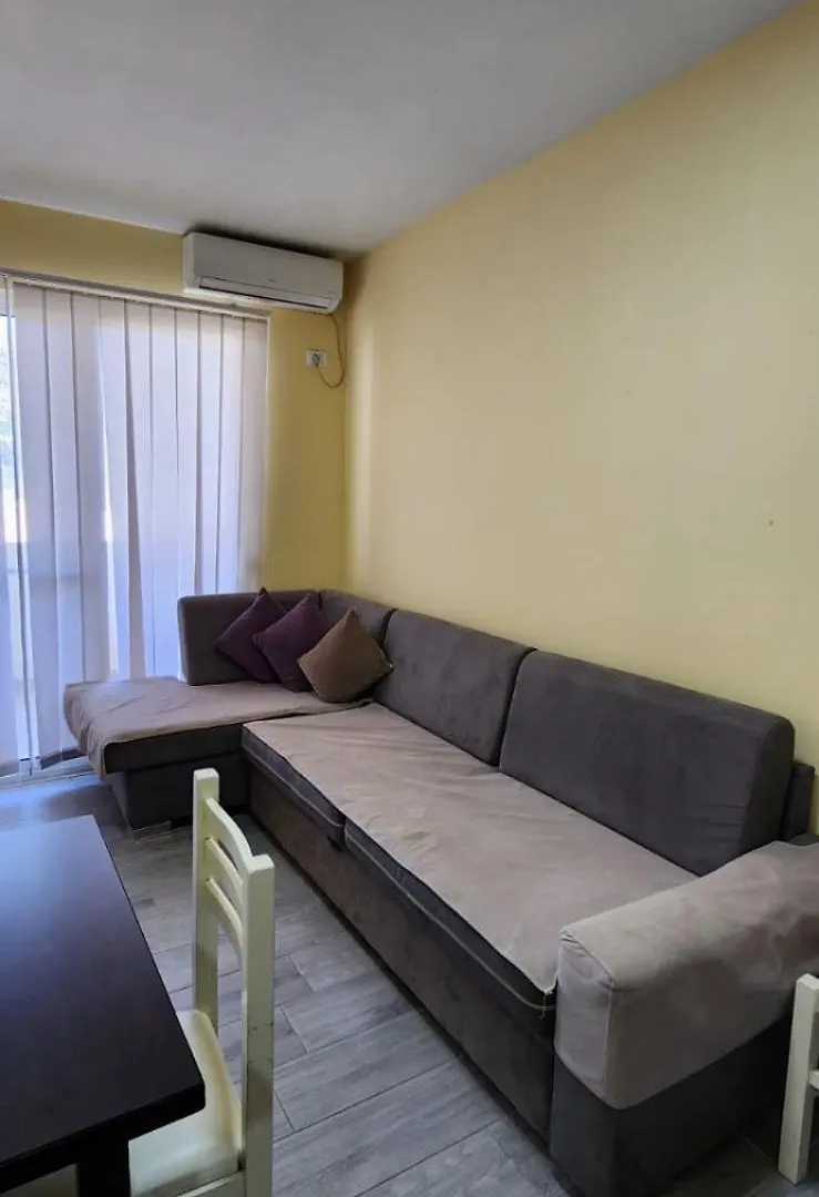 Summer Apartments In Shëngjin