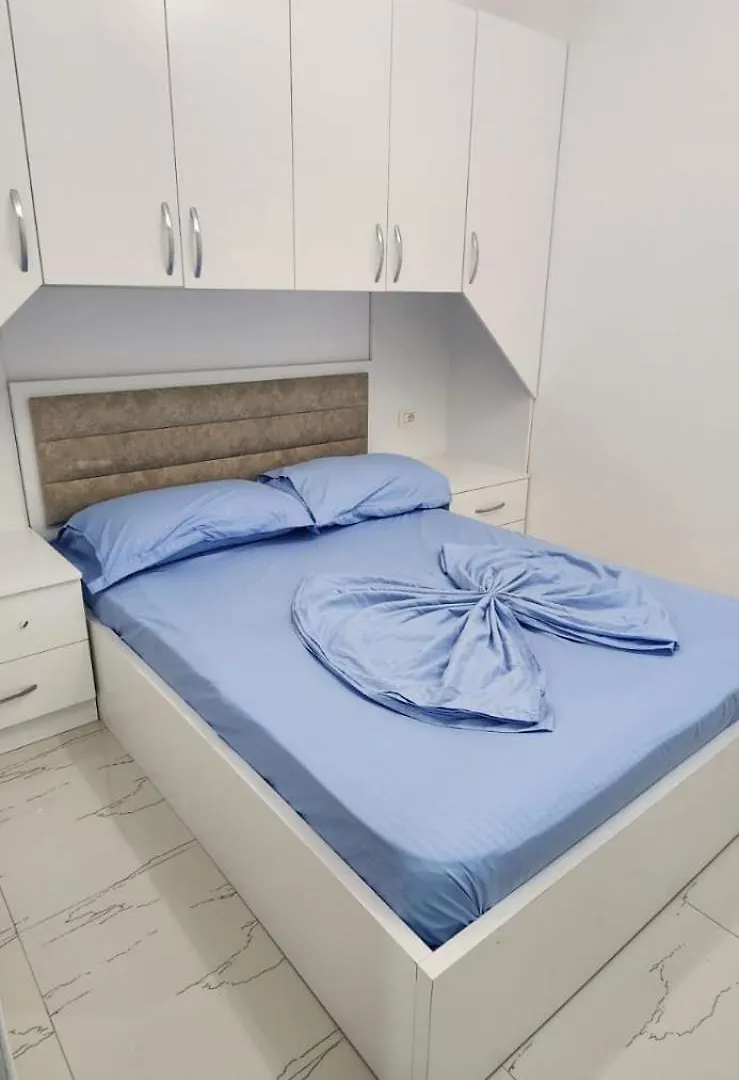 Summer Apartments In Shëngjin 0*,